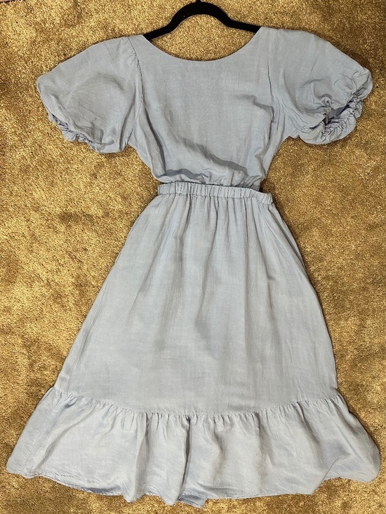 Astr Dresses & Skirts - Astr The Label dress